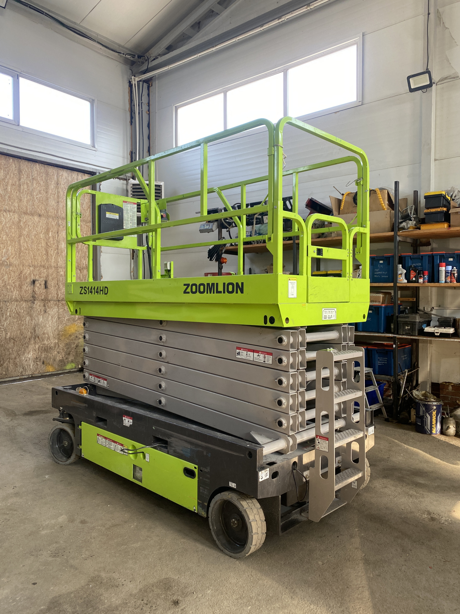 Ножничный электрический подъемник Zoomlion ZS1414HD